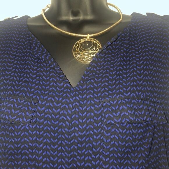 Apt 9 short sleeve top - Picture 1 of 6